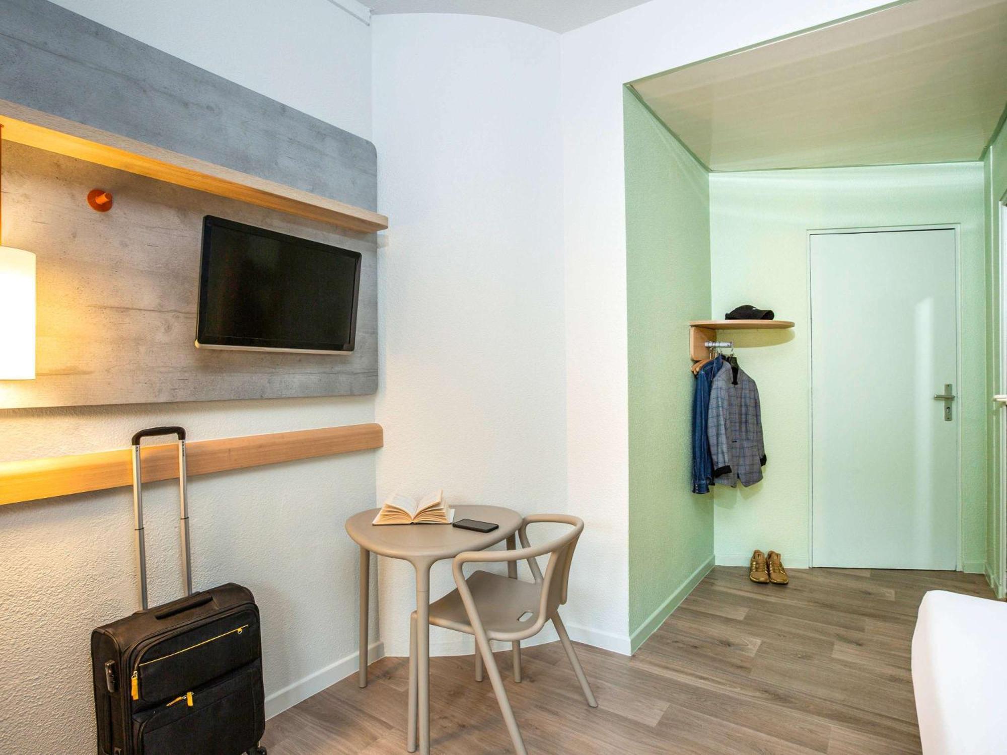 Ibis Budget Paris Porte De Pantin Exterior photo